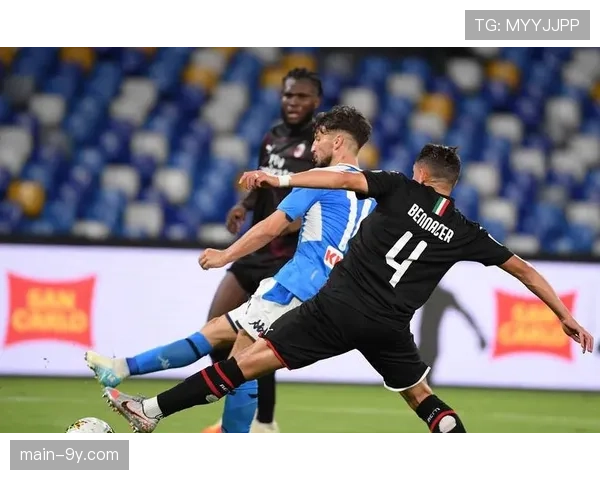 里昂3-2摩纳哥,拉卡泽特回撤组织成为球队逆转的关键战术变招 里昂3-2摩纳哥,拉卡泽特回撤组织成为球队逆转的关键战术变招